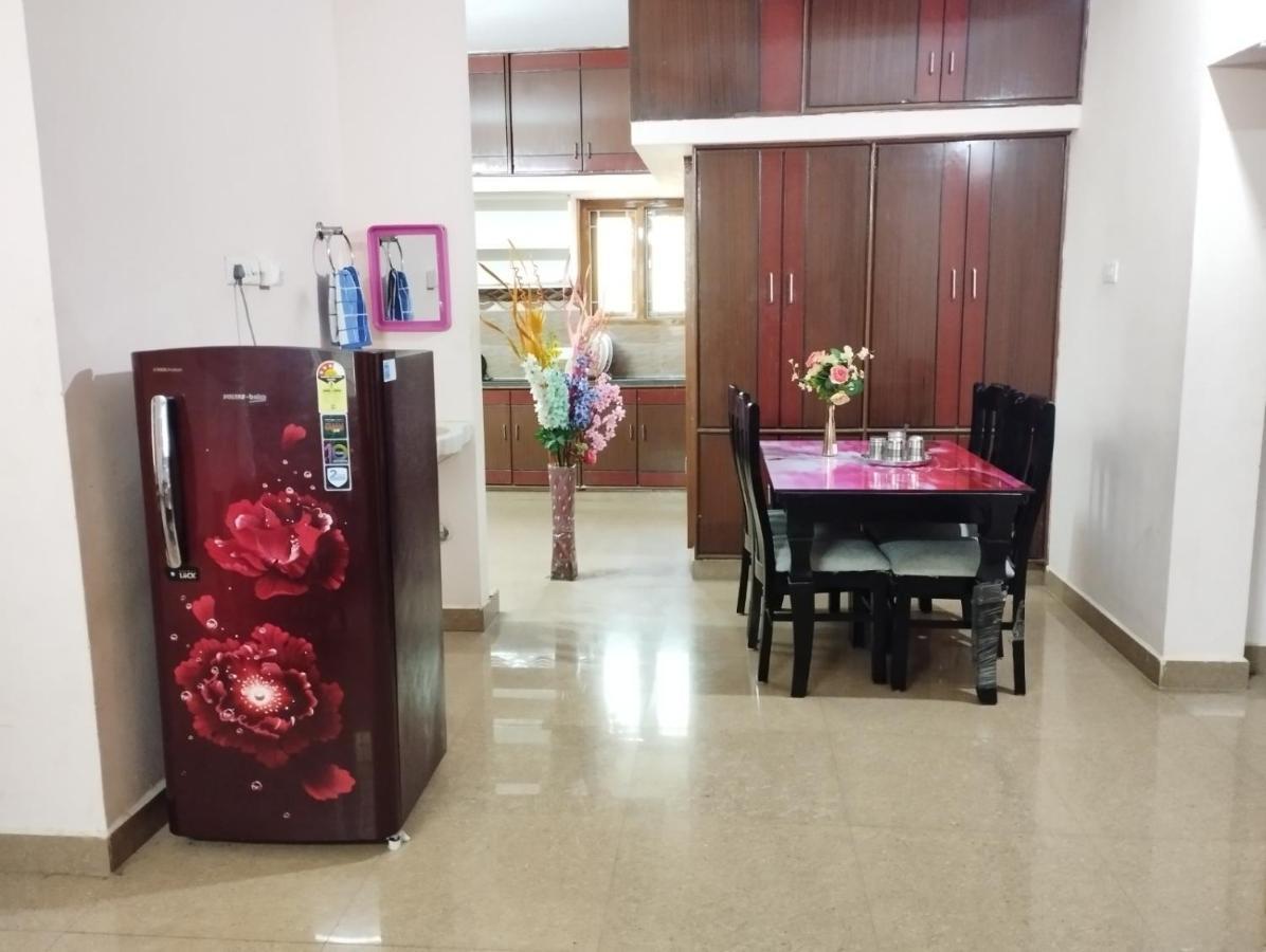 Sls Homestay - Luxury Ac Service Apartments 1Bhk, 2Bhk, 3Bhk - Direct Flyover To Alipiri Tirumala Gate - Walk To Ps4 Pure Veg Restaurants, Supermarkets - Near To National Highway & Padmavathi Amma Temple - Modular Kitchen, Living Room -Free Superfast Tirupati Eksteriør billede