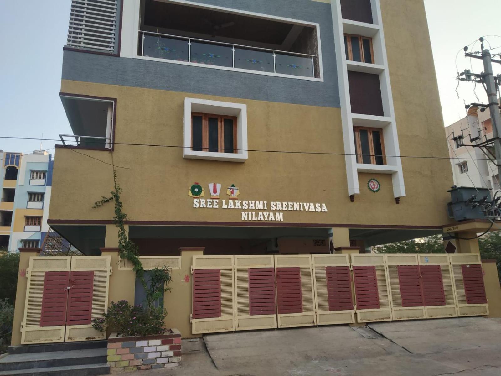 Sls Homestay - Luxury Ac Service Apartments 1Bhk, 2Bhk, 3Bhk - Direct Flyover To Alipiri Tirumala Gate - Walk To Ps4 Pure Veg Restaurants, Supermarkets - Near To National Highway & Padmavathi Amma Temple - Modular Kitchen, Living Room -Free Superfast Tirupati Eksteriør billede